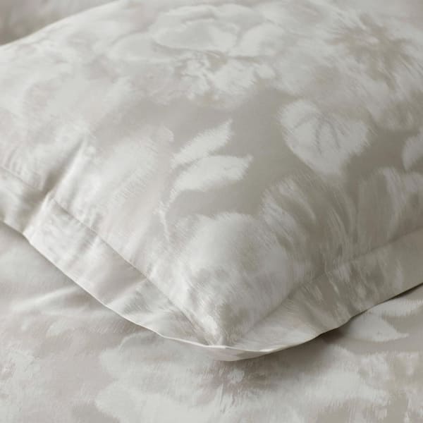 Legends Luxury Evora Floral Sateen Sham
