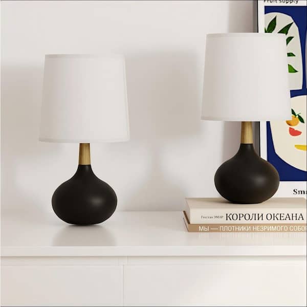 Cleveland 14 in. Black Modern Ceramic Bedroom Living Room Bedside Desk Nightstand Small Table Lamps (Set of 2)