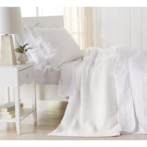 1-Piece White 100% Cotton Full/Queen Lightweight Waffle Weave Blanket