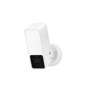 Outdoor Cam – Smart Wired Dimmable Outdoor Floodlight, works with Apple Home, 2-Way Comm, End-to-End Encryption (White)