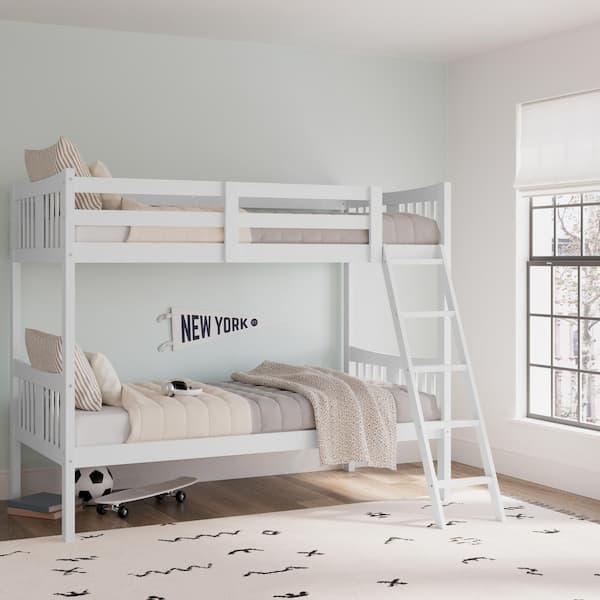 Storkcraft Caribou White Solid Hardwood Twin Bunk Daybed
