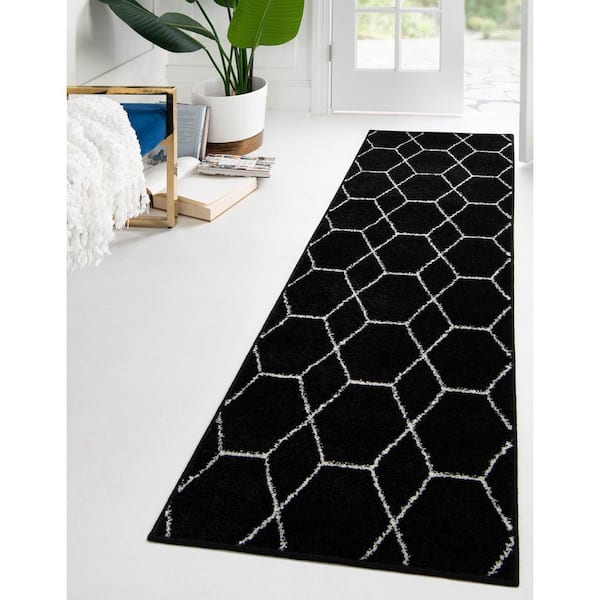 Trellis Frieze Black/Ivory 2 ft. x 13 ft. Geometric Runner Rug