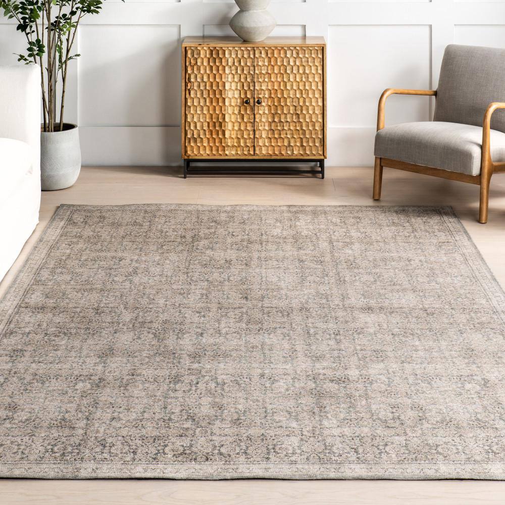 Hillstone Gray Rectangular Synthetic Vintage Medallion Area Rug