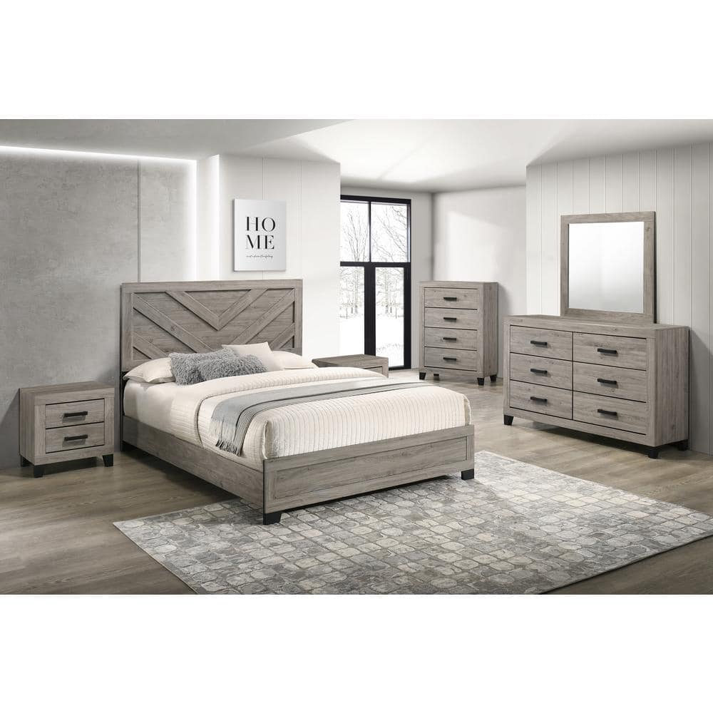 Light Gray Solid Wood Queen Panel Bedroom Set with Black Accents