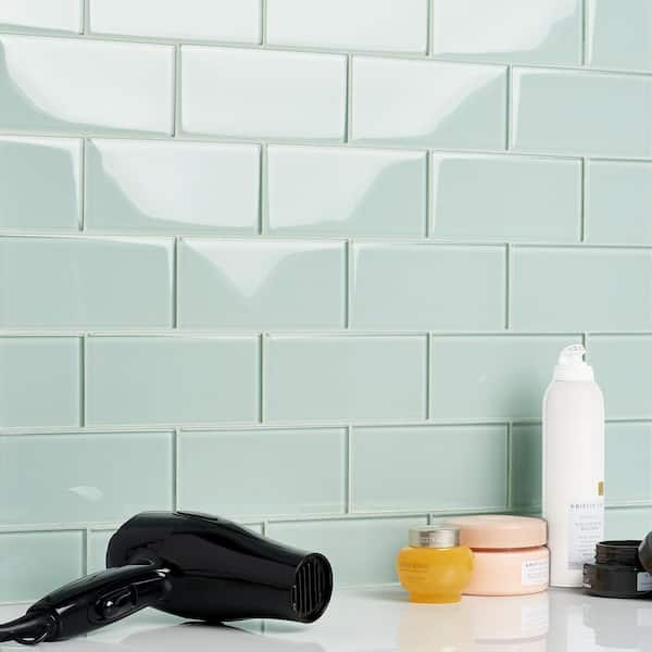 Ivy Hill Tile Contempo Seafoam 3 in. x 6 in. x 8 mm Polished Glass Subway Tile (32 Pieces 4 sq.ft./Box)