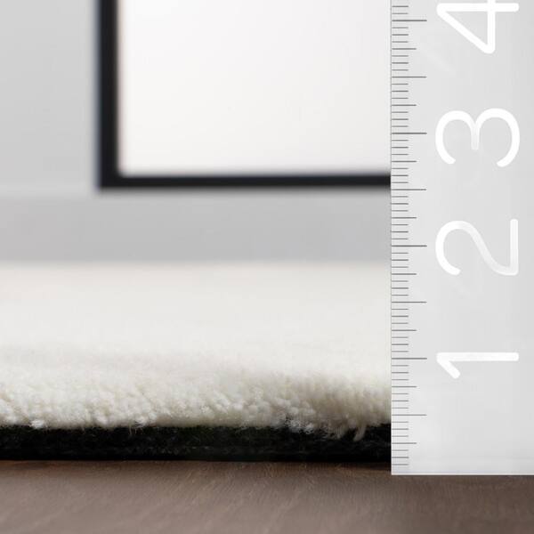 Nazco Abstract New Zealand Wool Charcoal 10 ft. x 14 ft. Indoor/Outdoor Patio Area Rug