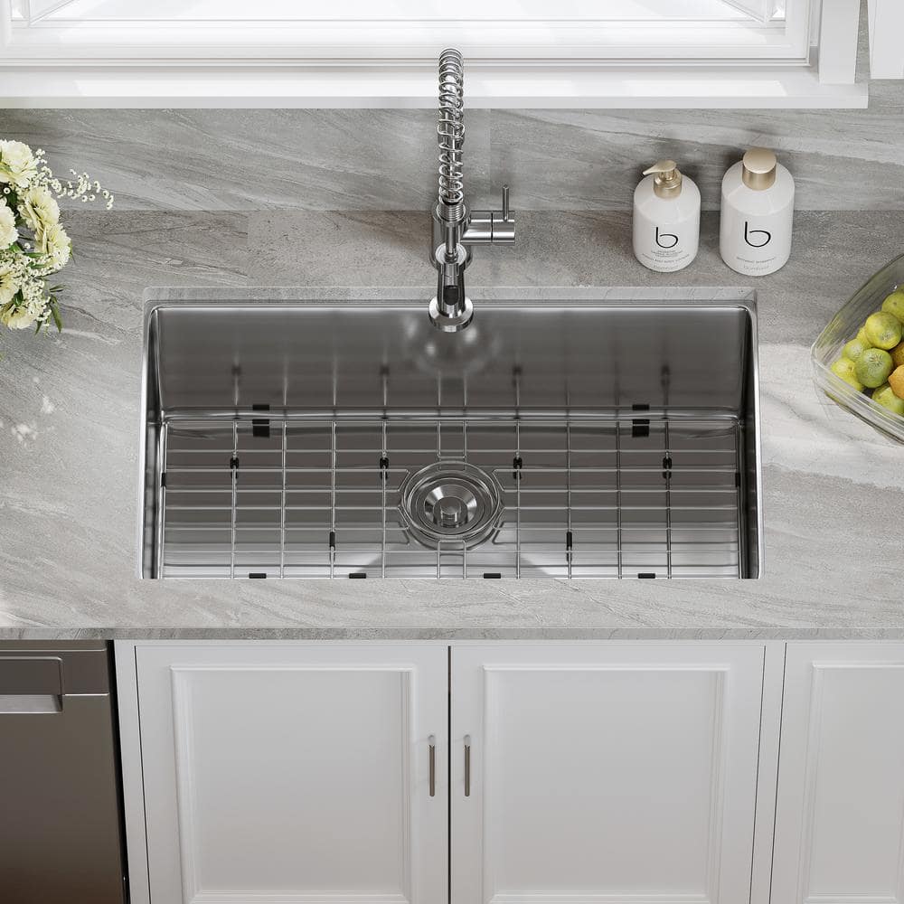 Elaina 32" Single Bowl Stainless Steel Kitchen Sink with Grid and Strainer