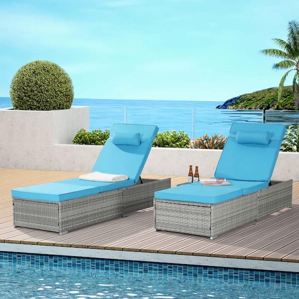 Tenleaf 2-Piece Gray Wicker Outdoor Chaise Lounge with Blue Cushions