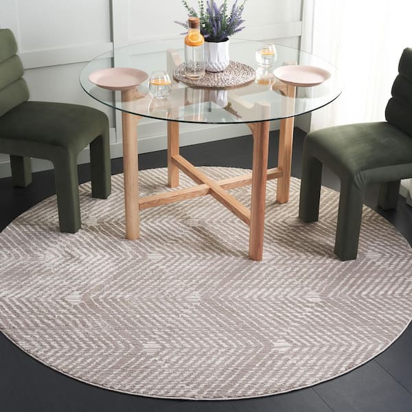 Revive 7 ft. x 7 ft. Taupe/Ivory Geometric Chevron Round Area Rug