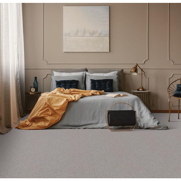 Westchester III - Toasty - White 70 oz. Polyester Texture Installed Carpet