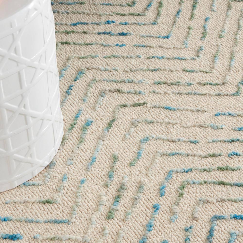 Ivory and Green Hand-Tufted Wool Chevron 8' x 12' Area Rug