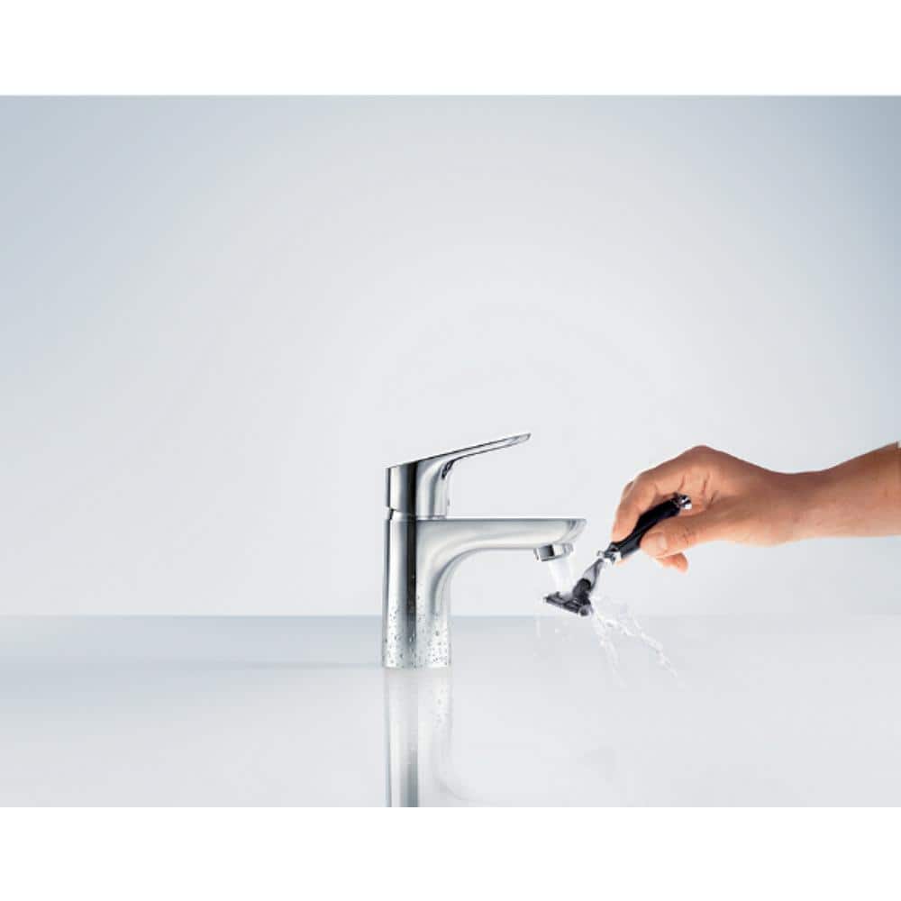 Chrome Modern Single Hole Bathroom Faucet with Drain Assembly