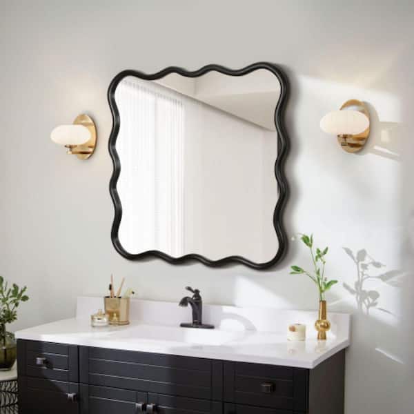Tenleaf Black 36 in. W x 36 in. H Solid Wood Square Wavy