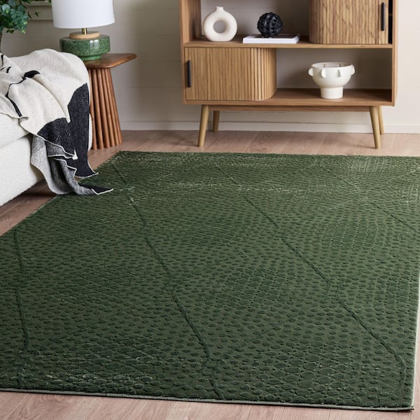 Revive 7 ft. x 9 ft. Green Solid Diamond Area Rug