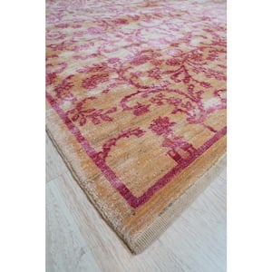 Red/Natural 8 ft. x 10 ft. Hand-Knotted Wool Classic Floral Rug Area Rug