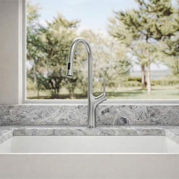 20.2 in. Single Handle 360° Swivel Pull Down Sprayer Kitchen Faucet with Advanced Spray in Brushed Stainless