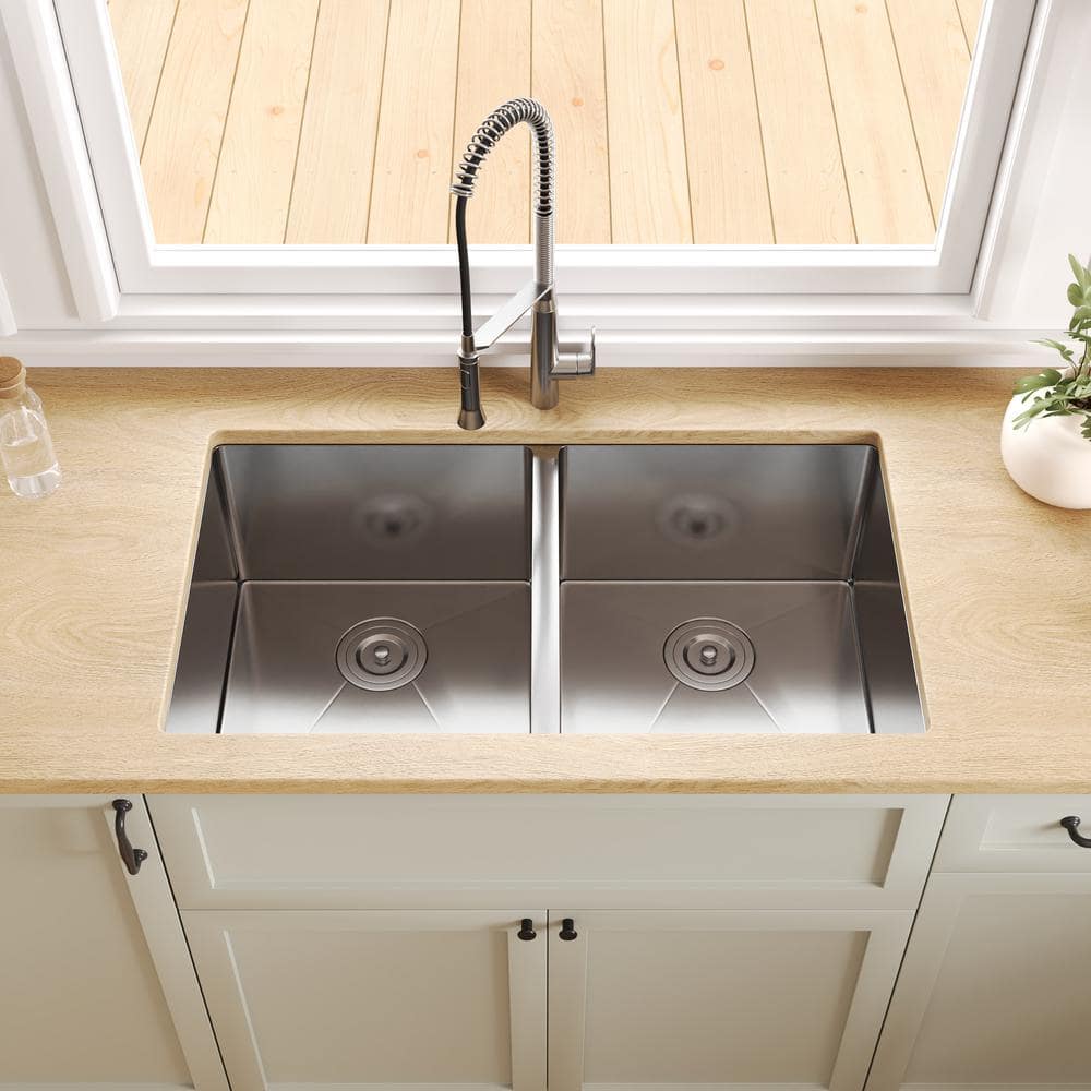 DeerValley 33'' Stainless Steel Double Bowl Undermount Kitchen Sink