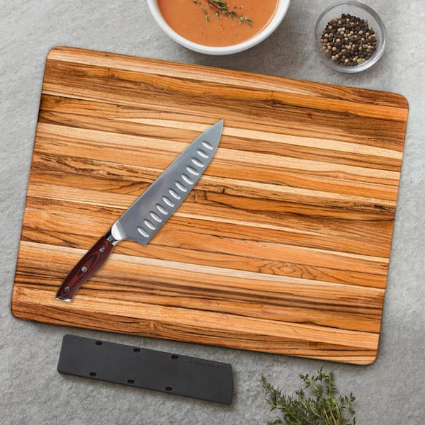 https://images.thdstatic.com/productImages/92c6462c-e02c-4931-8b75-a1a8be33c0e9/svn/natural-cutting-boards-yead-cyd0-btaj-fa_600.jpg