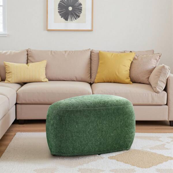 Honette Wide Stole （Natural） Hooker Furniture Living Room Melange Emmett Entertainment