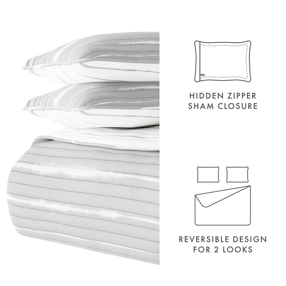 Light Gray Full Microfiber Reversible Quilt Set