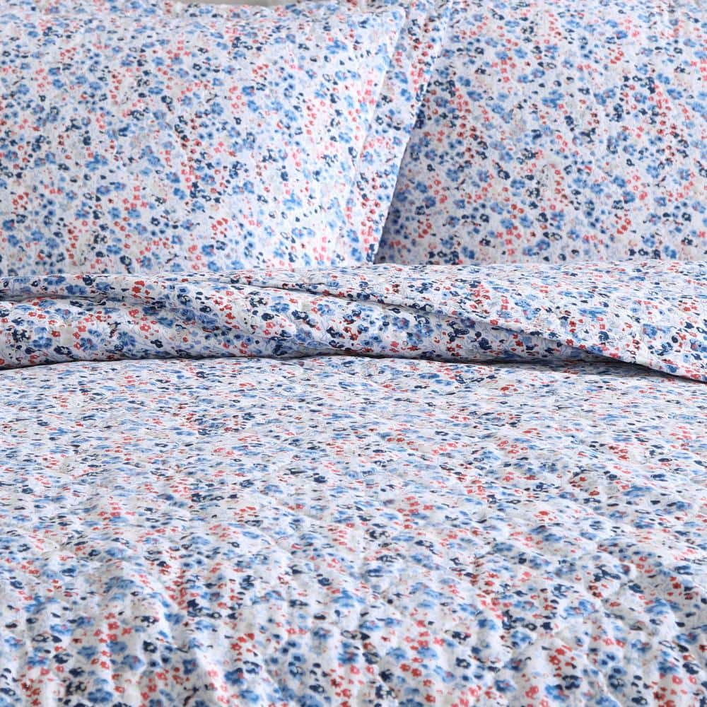 Leona Flower Blue and Red Cotton Twin Reversible Quilt Set