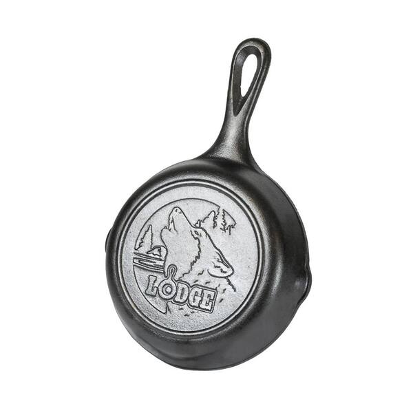 Wildlife Series 6.5 in. Cast Iron Wolf Skillet