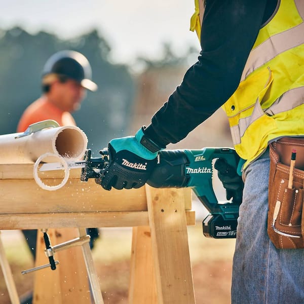 Makita 18V 5.0Ah LXT Lithium-Ion Brushless Cordless Recipro Saw