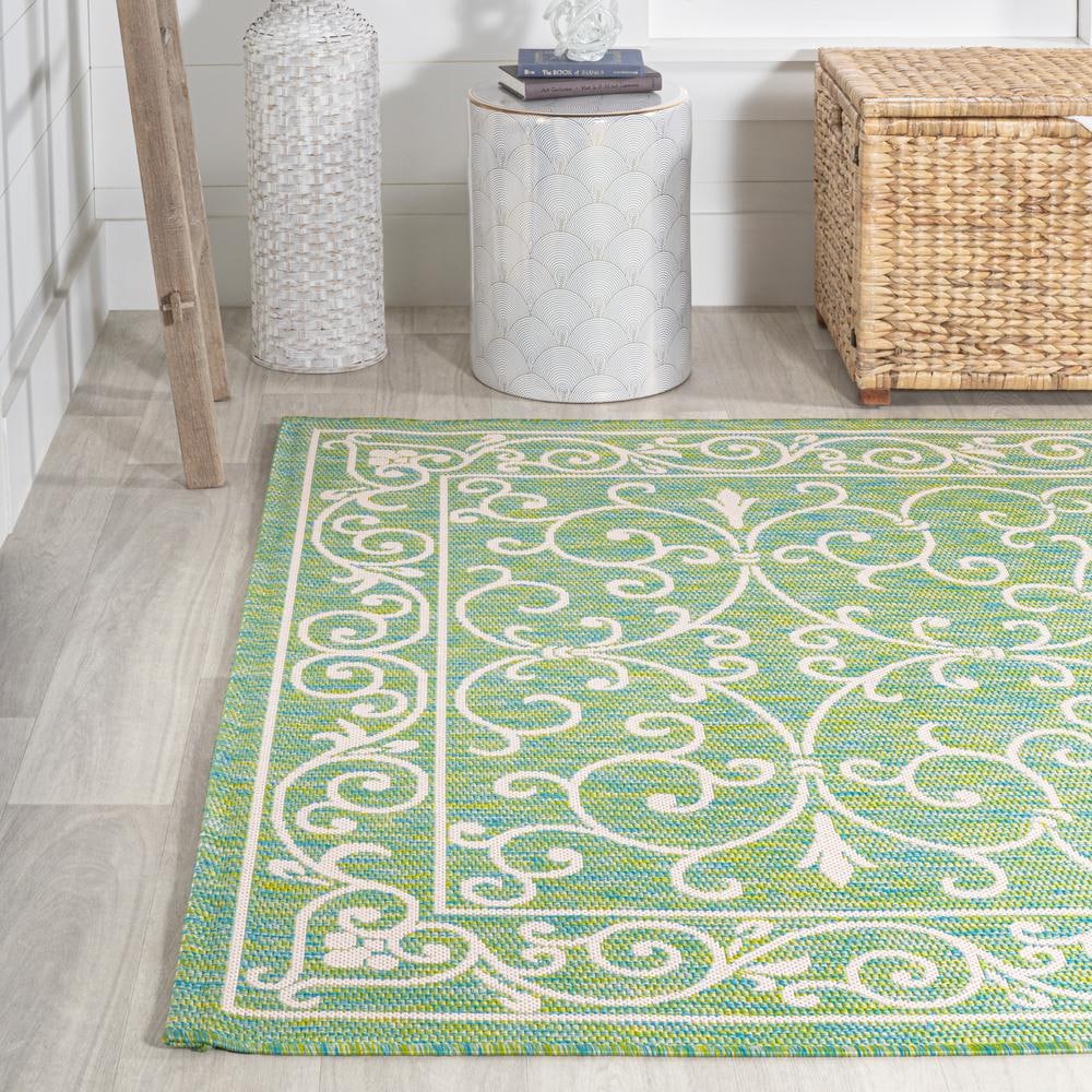 Charleston Green and Ivory Filigree Flat Woven Indoor/Outdoor Rug