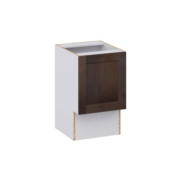 Georgetown 18 in. W x 21 in. D x 30 in. H Assembled Accessible ADA Bath Base Kitchen Cabinet in Chestnut