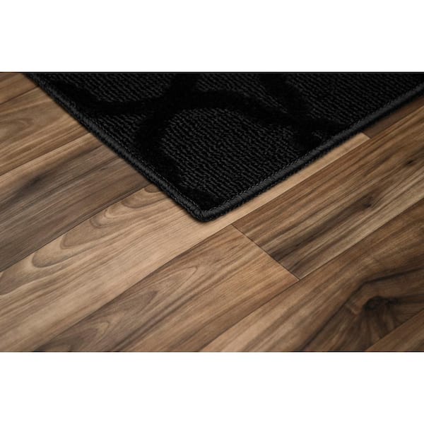 Sparta Black 8 ft. x 10 ft. Casual Tufted Solid Color Trellis Polypropylene Area Rug