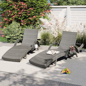 Gray 2-Piece Wicker Outdoor Chaise Lounge Chairs Pool Recliners with Adjustable Backrest and Pull-out Side Table