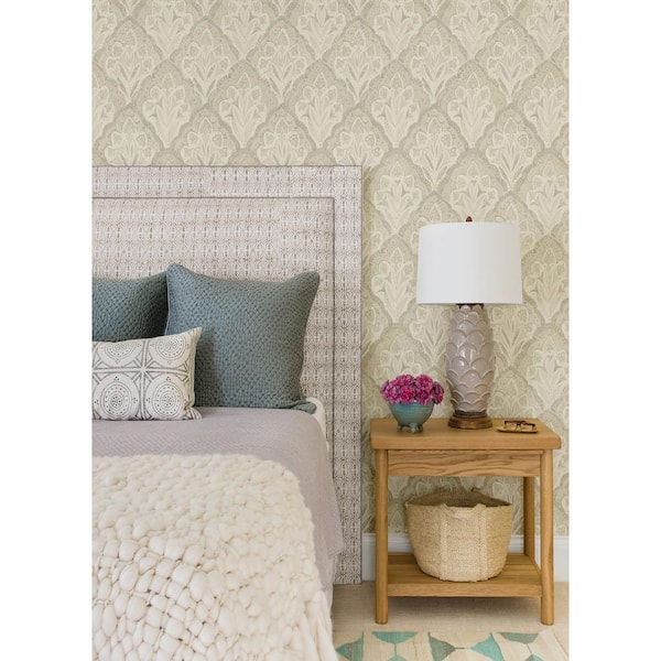 Mimir Quilted Damask White Prepasted Non Woven Wallpaper Sample
