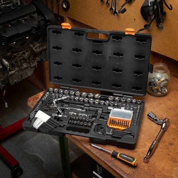 GEARWRENCH - 1/4 in., 3/8 in. and 1/2 in. Drive 84-Tooth, Standard, SAE/Metric Mechanics Tool Set in Storage Case (131-Piece)