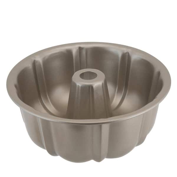 Round Metal Brilliance Bundt Pan (25x10cm) – Kitchen And Stuff