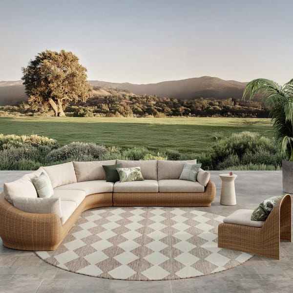 Positano Beige 8 ft. Round x 8 ft. Diamond Contemporary Round Area Rug