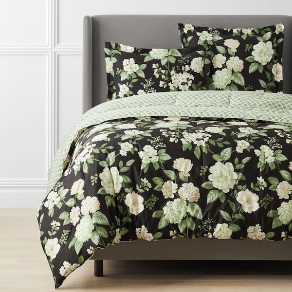 The Company Store Legends Hotel Black Multi Blooming Flowers Full Wrinkle-Free Sateen Comforter