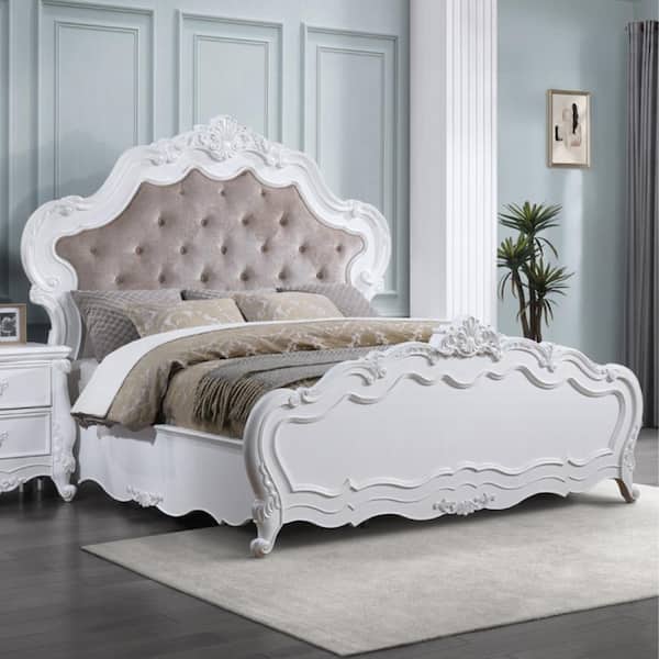 Acme Furniture Latisha White Wood Frame Queen Panel Bed with Tufted