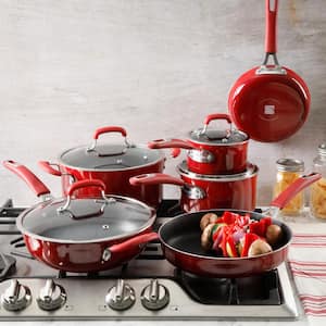 Nouvelle Cast Iron 8 Piece Cookware Set - Red