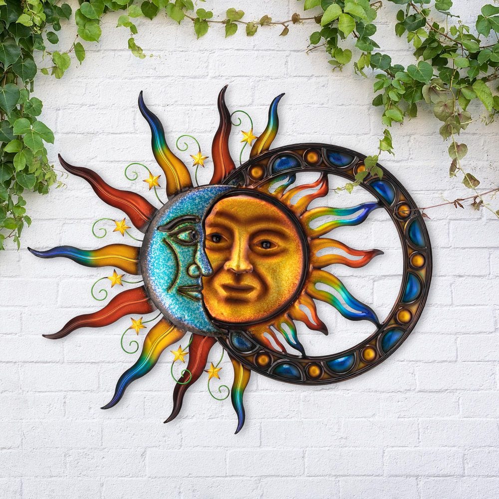 Glitzhome 33.5 in. L Metal Sun and Moon Wall Decor 2023100010