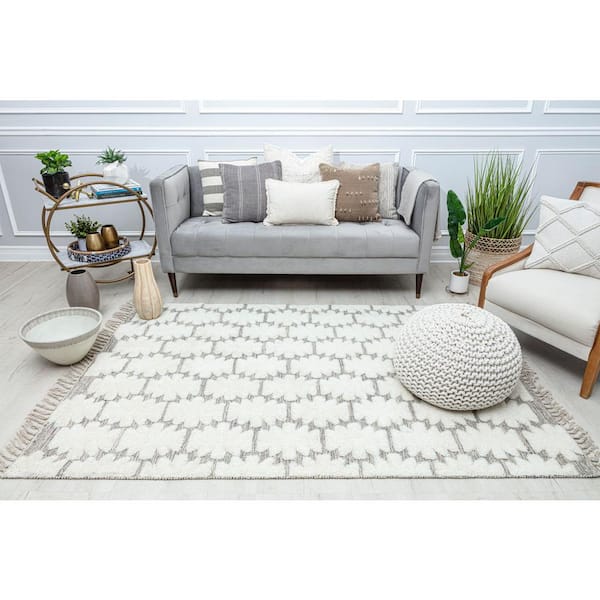 Ivory Astra 2 X 3ft. Indoor Area Rug