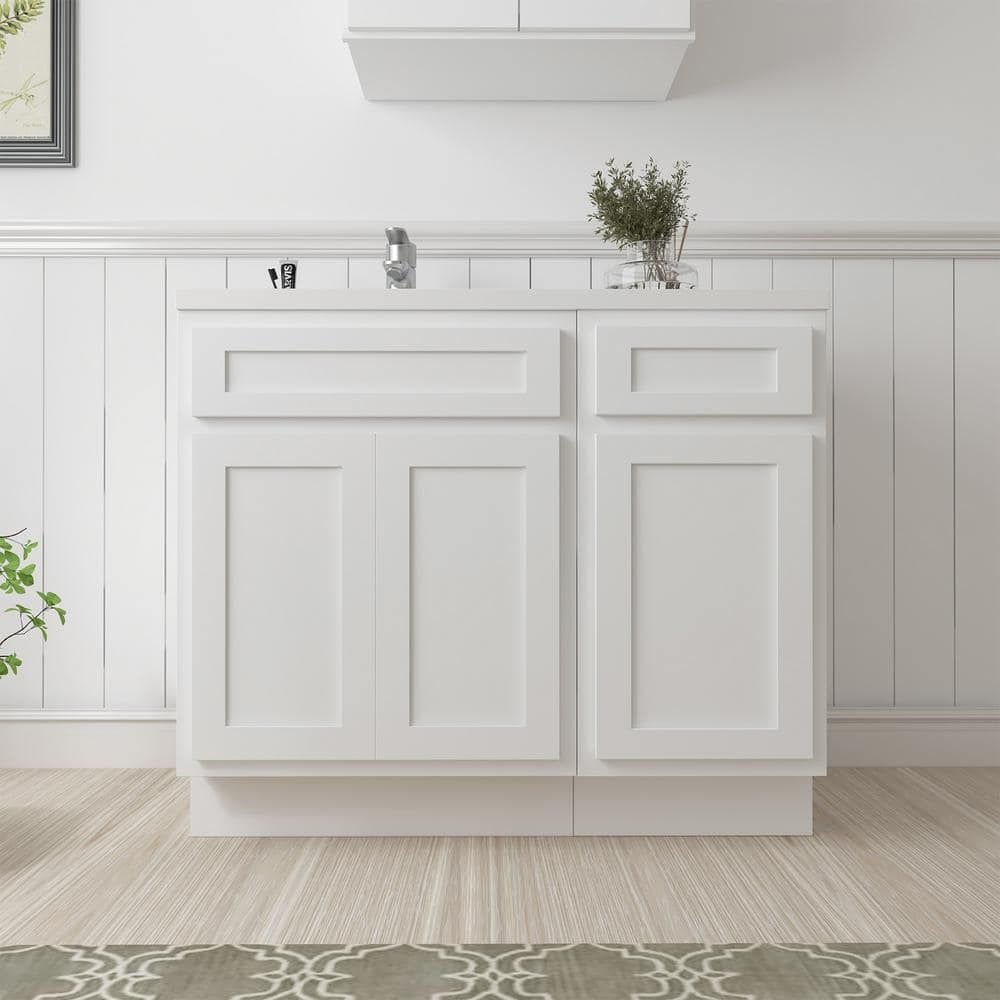 39 in. W x 21 in. D x 32.5 in. H Bath Vanity Cabinet without Top in White (Unassembled) price history on PriceWatchPro