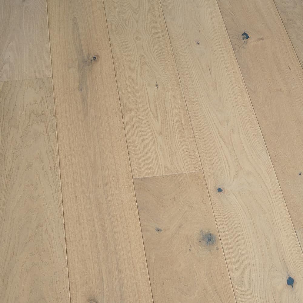 Montague French Oak 1/2 in.T x 7.5 in.W Tongue and Groove Wire Brushed Engineered Hardwood Flooring(23.3 sq.ft./Case)CXS price history on PriceWatchPro