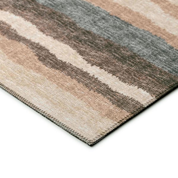 Bravado Brown 5 ft. x 7 ft. 6 in. Geometric Indoor/Outdoor Washable Area Rug