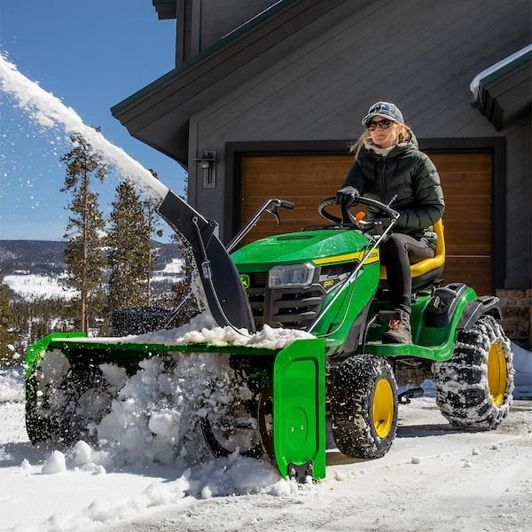 John Deere 44 in. Two-Stage Snow Blower Attachment Complete Package for 100  Series Tractors with 42 in. or 48 in. Decks GX42BLRCS - The Home Depot