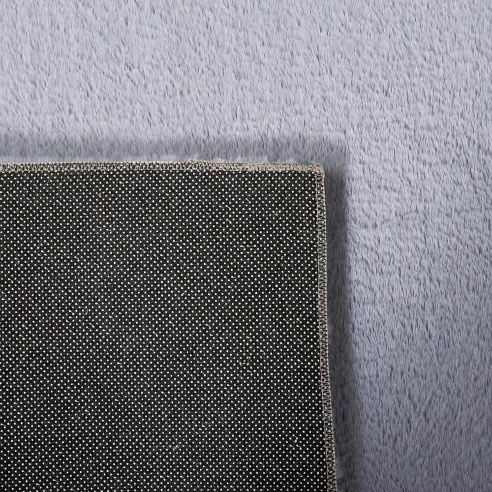 Luxurious Gray Square Faux Rabbit Fur 6' Area Rug