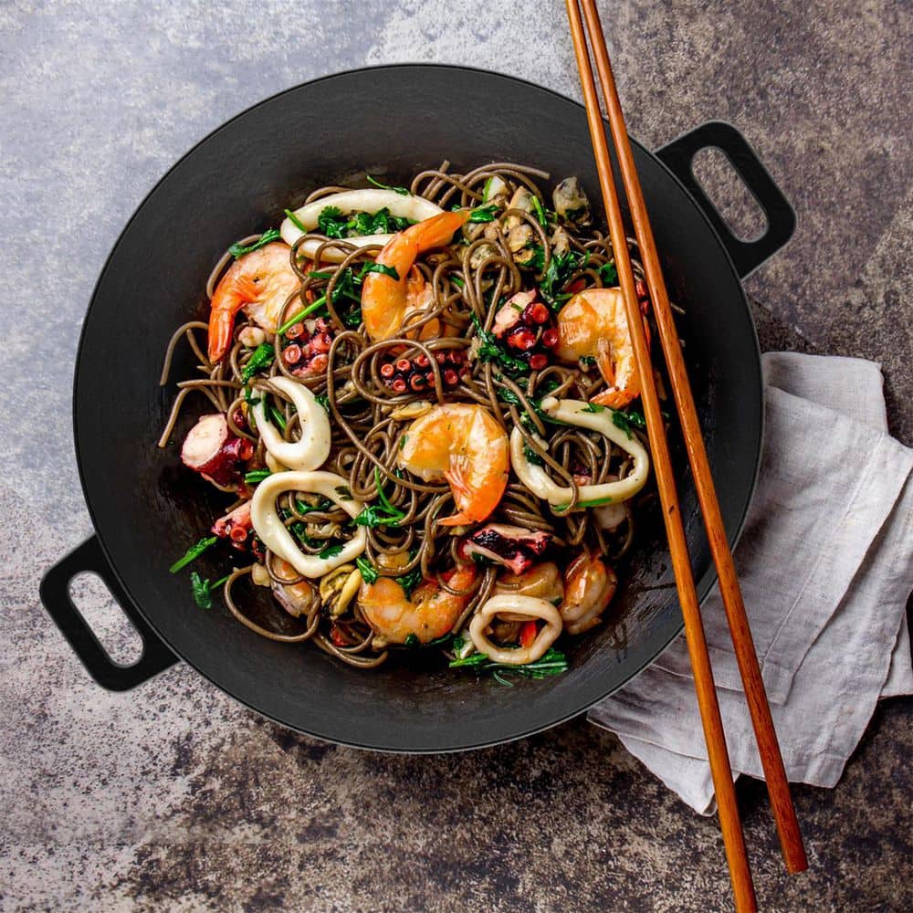 Lodge 14" Black Cast Iron Dual Handle Wok