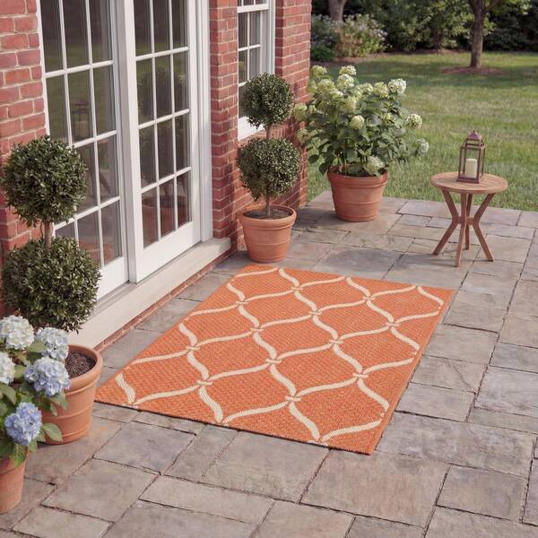 Courtyard 2 x 4 Terracotta/Beige Ogee Area Rug