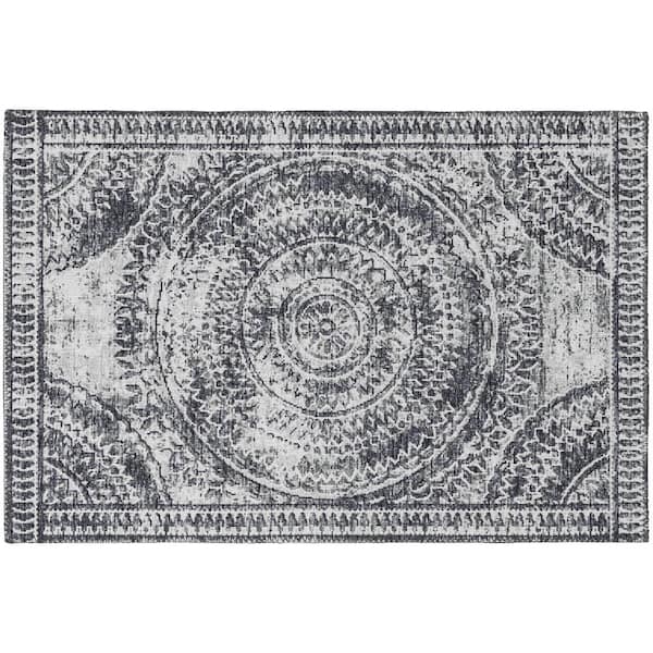 Addison Rugs Modena Pewter 1 ft. 8 in. x 2 ft. 6 in. Medallion Accent Rug