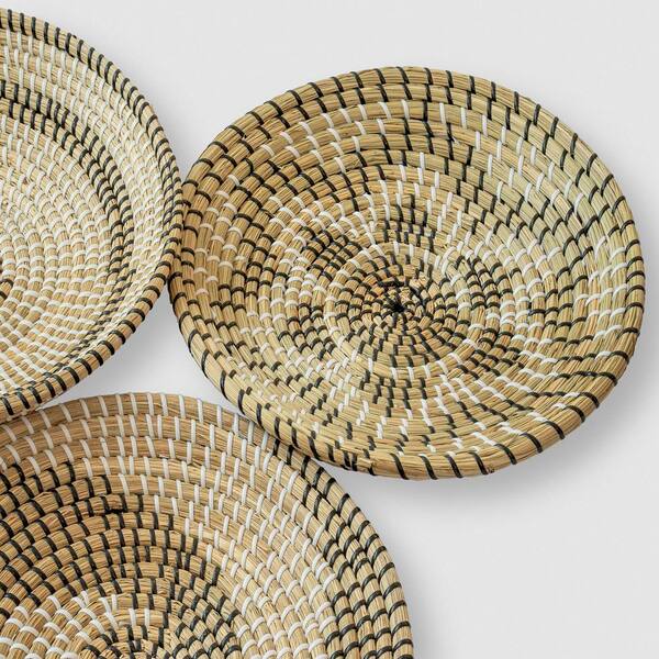 Spiral Round Wicker Flat Basket Wall Hanging Woven Tray Decor 18 in