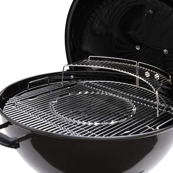 Master-Touch 26 in. Charcoal Grill in Smoke